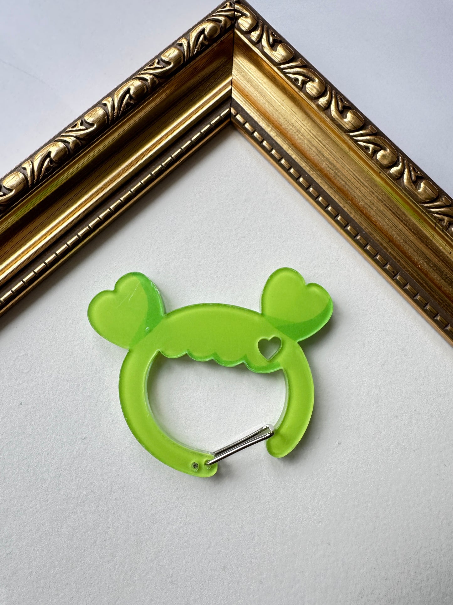 Lovelys 2.5” carabiner - Twice