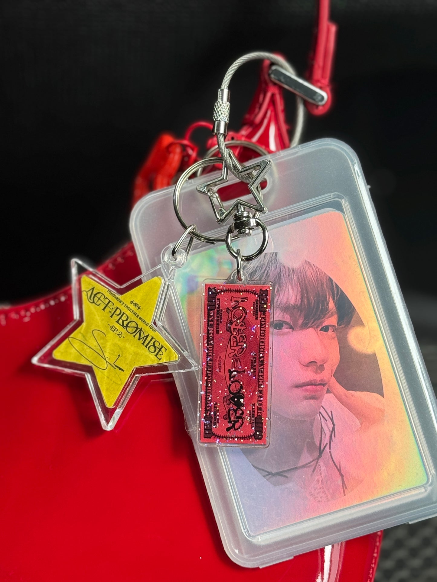 LO$ER=LO♡ER dollar keychain - Tomorrow x Together