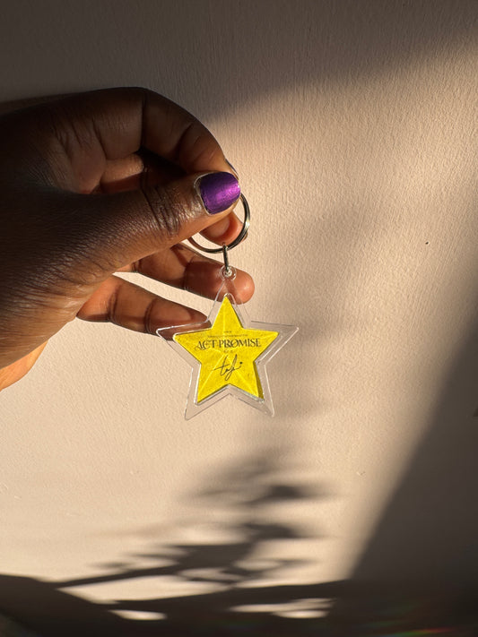 Tomorrow x Together tour confetti star keychain